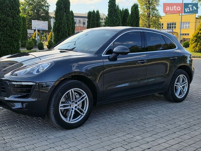 Позашляховик / Кросовер Porsche Macan 2018 в Коломиї