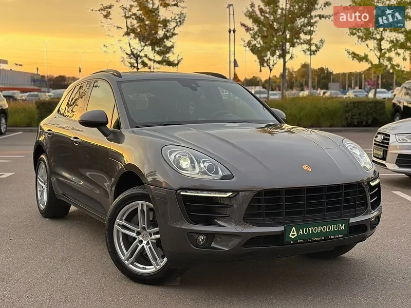 Porsche Macan