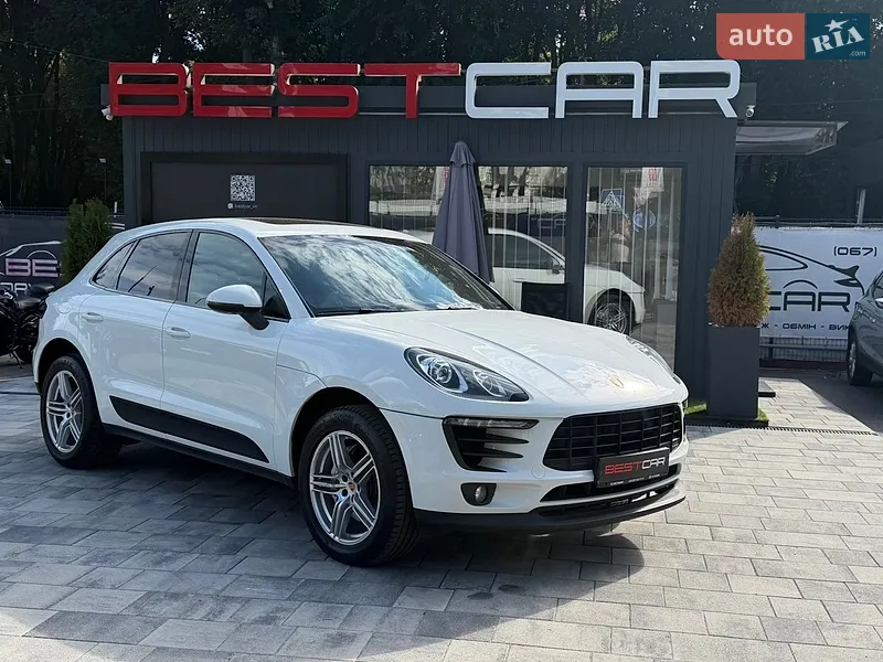 Porsche Macan
