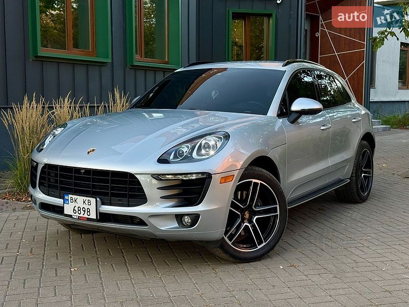 Внедорожник / Кроссовер Porsche Macan 2017 в Ровно
