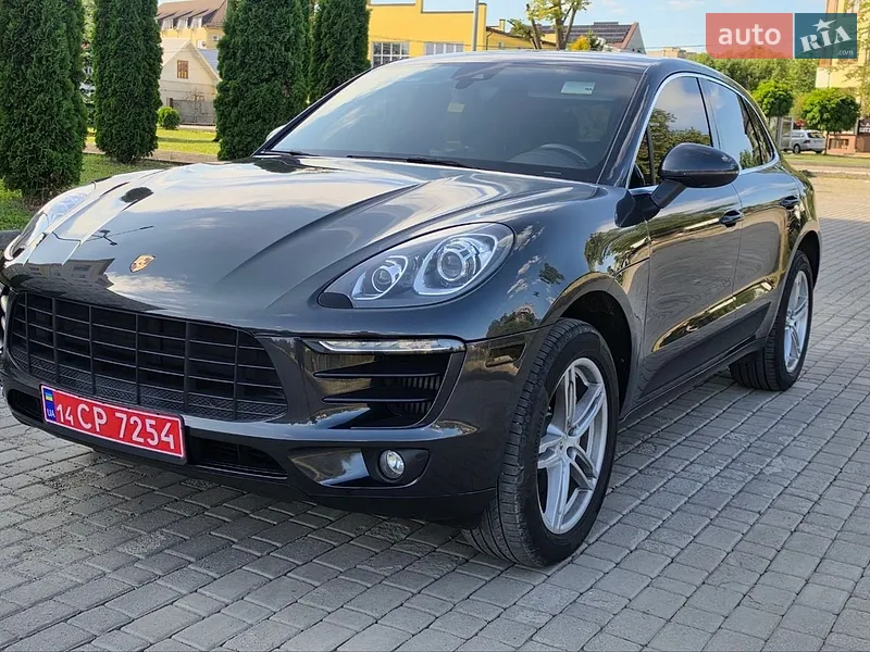 Porsche Macan