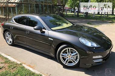  Porsche Panamera 2009 в 