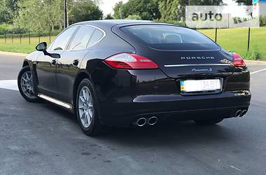  Porsche Panamera 2010 в Киеве