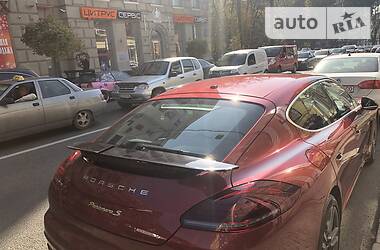Лифтбек Porsche Panamera 2014 в Харькове