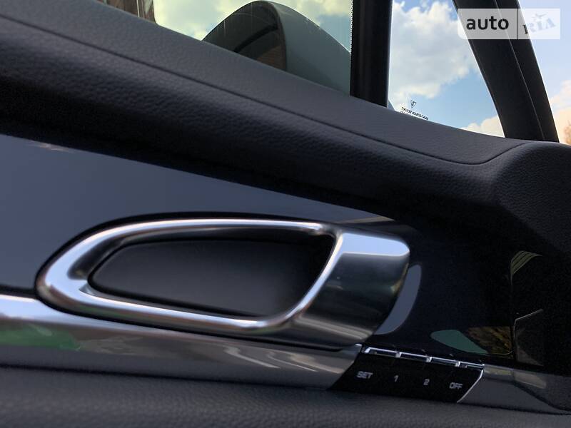 Хетчбек Porsche Panamera 2012 в Києві