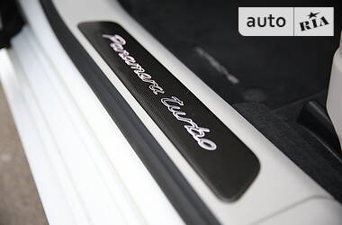 Ліфтбек Porsche Panamera 2016 в 