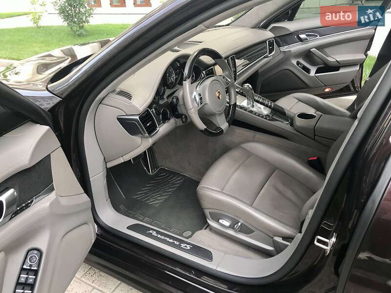 Porsche Panamera 2010