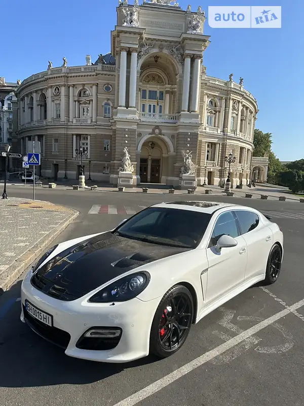 Porsche Panamera