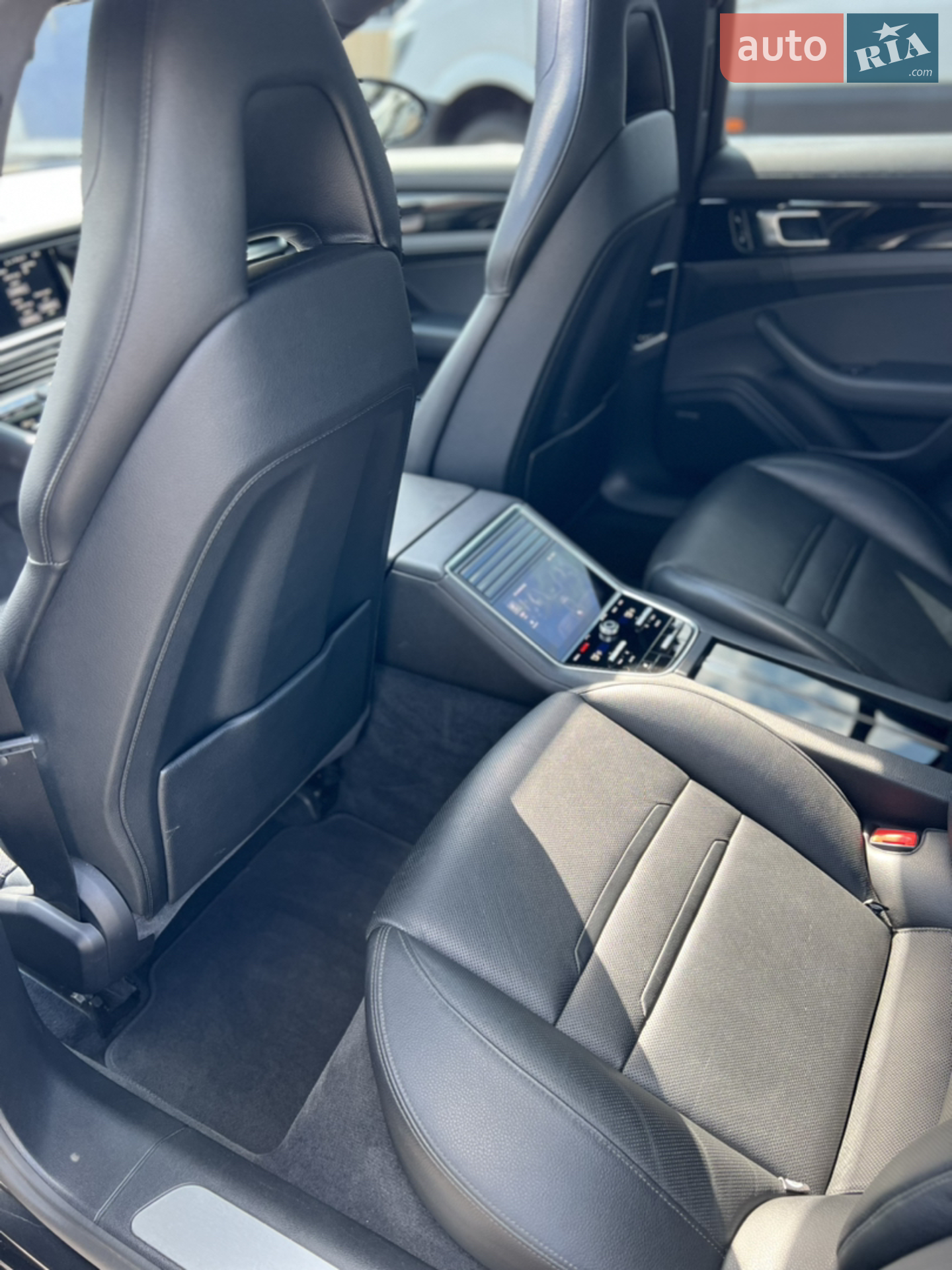 2017 Porsche Panamera - мініатюра 37