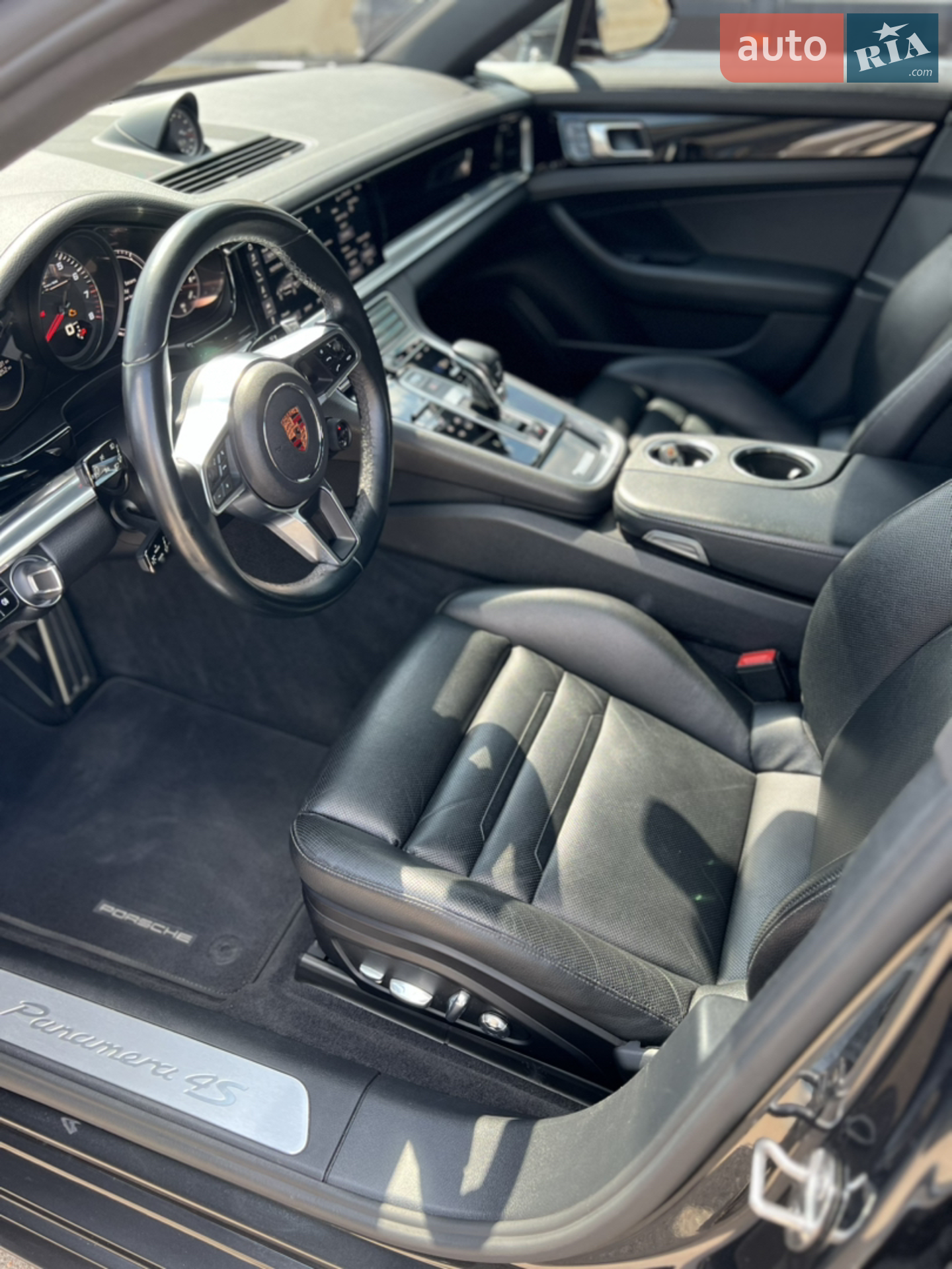 2017 Porsche Panamera - мініатюра 39