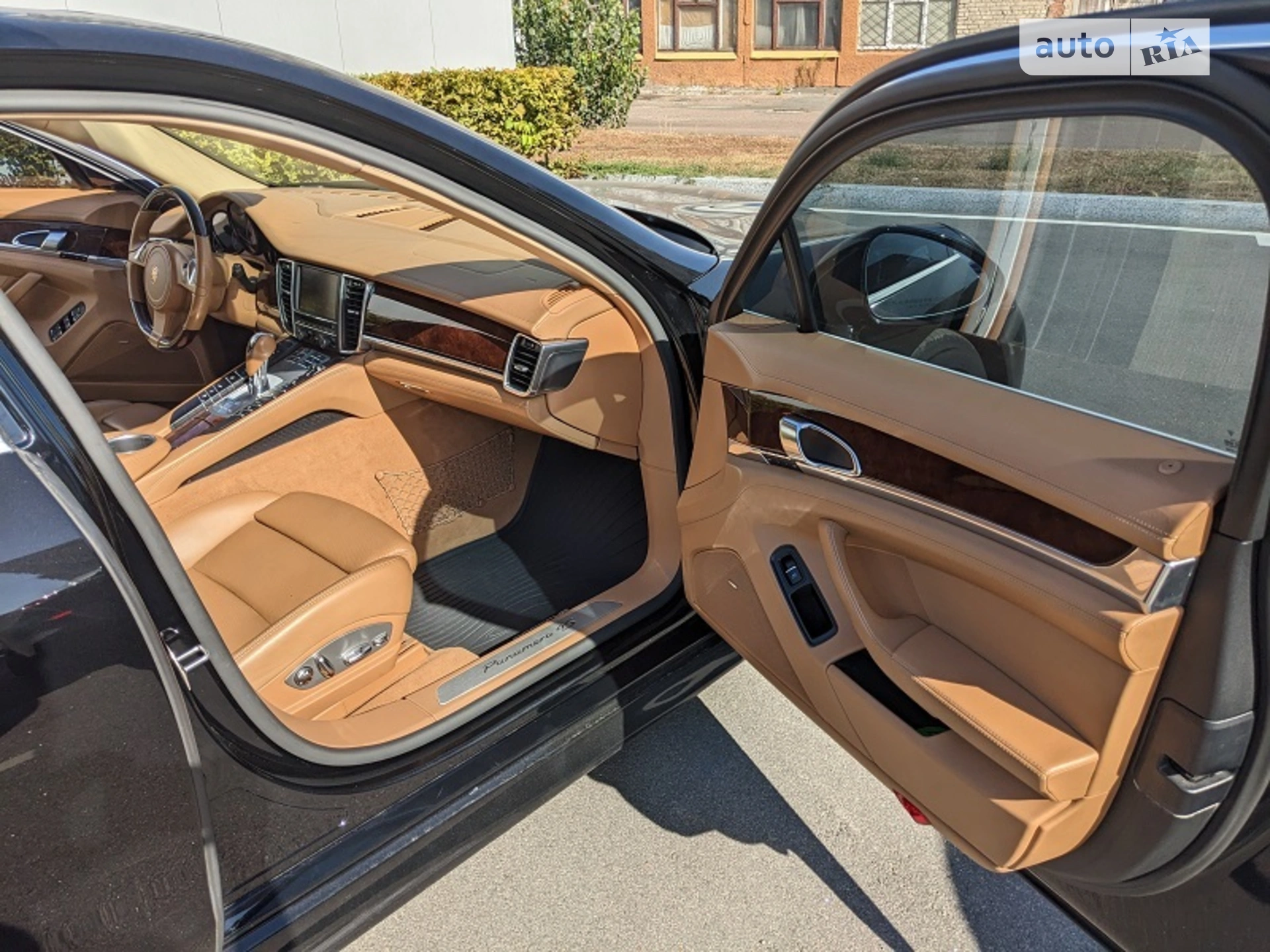 2011 Porsche Panamera - мініатюра 21