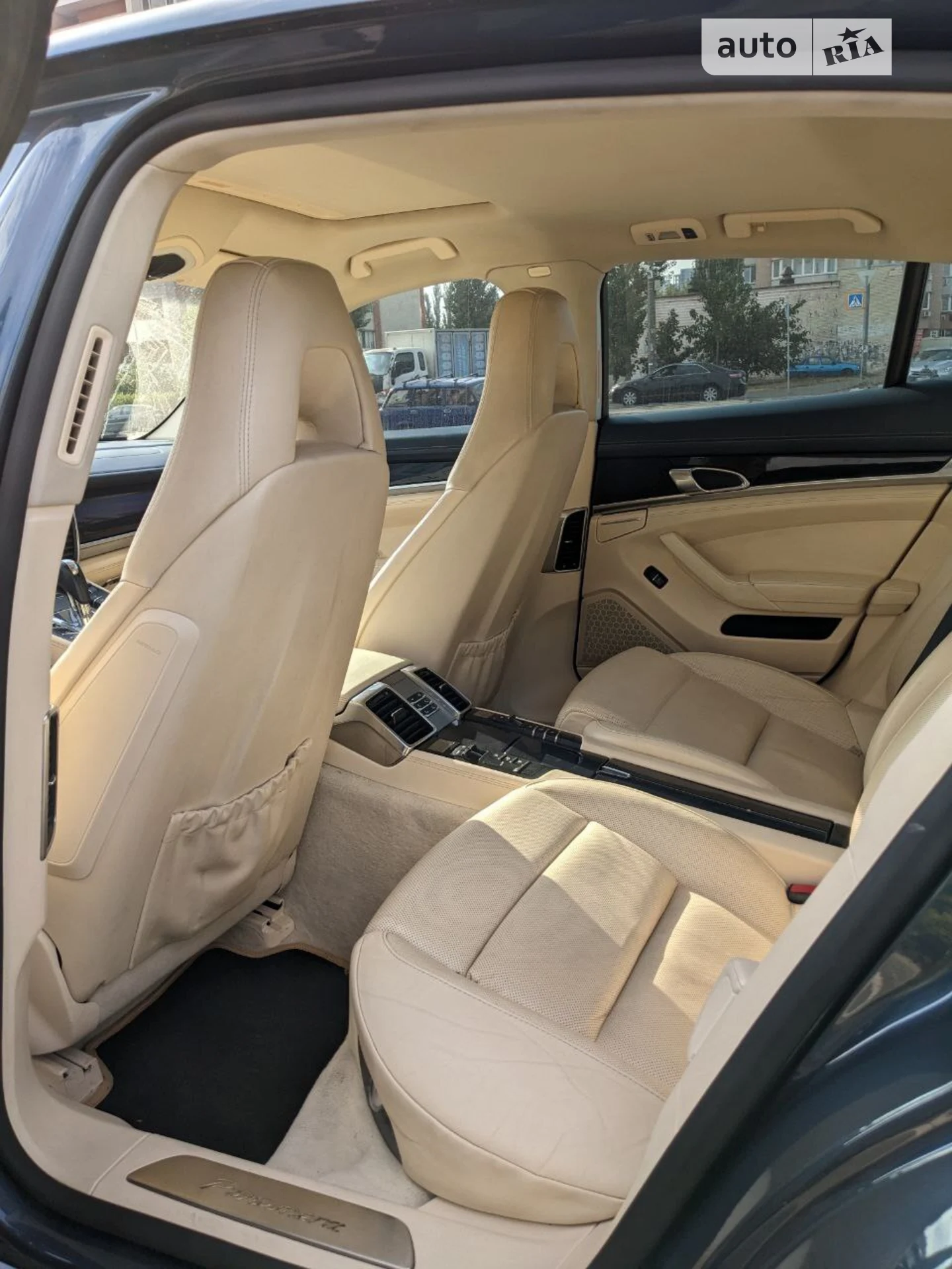 2010 Porsche Panamera - мініатюра 31
