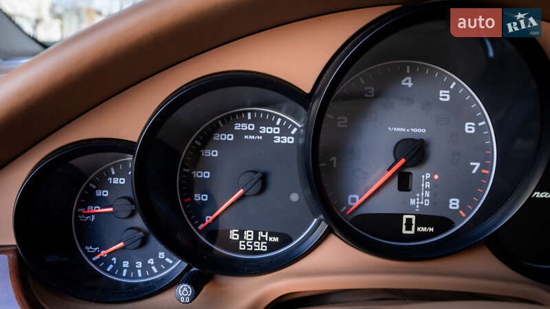 Фастбэк Porsche Panamera 2010 в Львове фото 23 Фастбэк Porsche Panamera 2010 в Львове