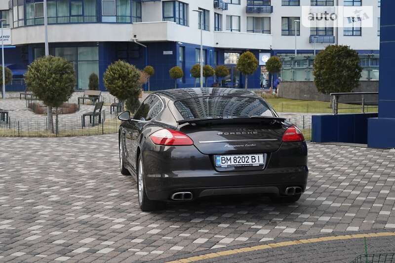 Фастбэк Porsche Panamera 2010 в Киеве фото 28 Фастбэк Porsche Panamera 2010 в Киеве