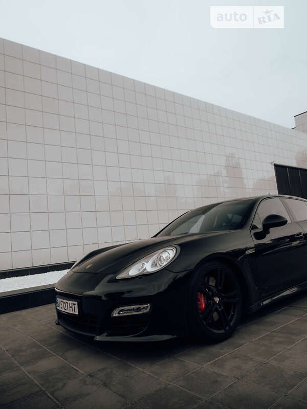 Porsche Panamera 2012