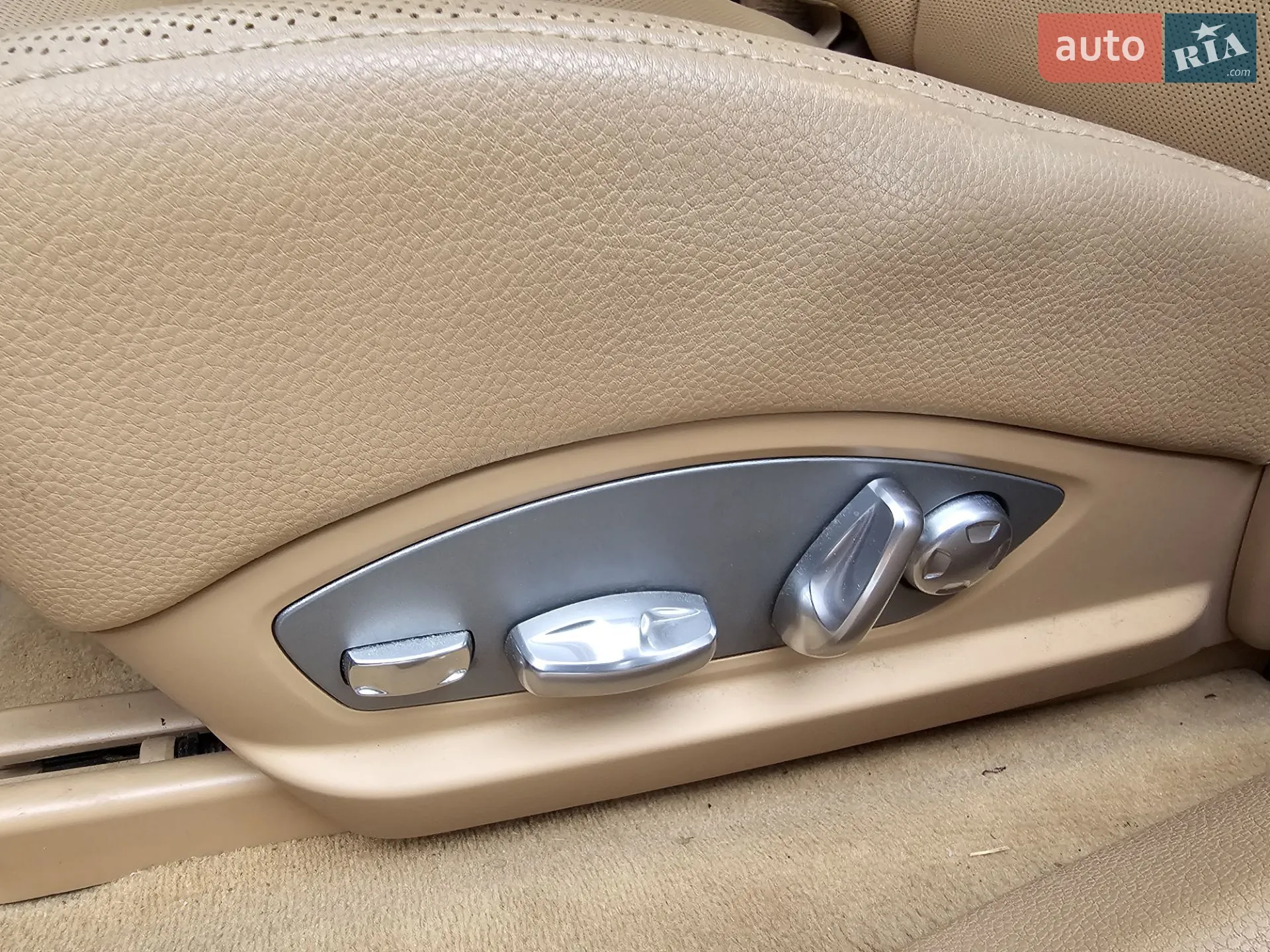 2013 Porsche Panamera - мініатюра 9