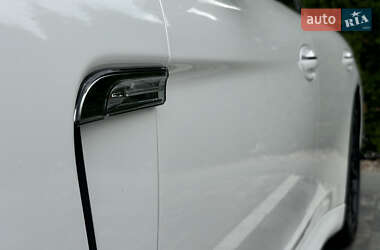 Фастбэк Porsche Panamera 2011 в 
