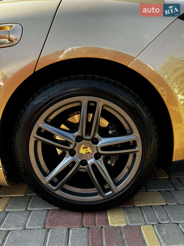 Фастбек Porsche Panamera 2012 в Одесі фото 23 Фастбек Porsche Panamera 2012 в Одесі