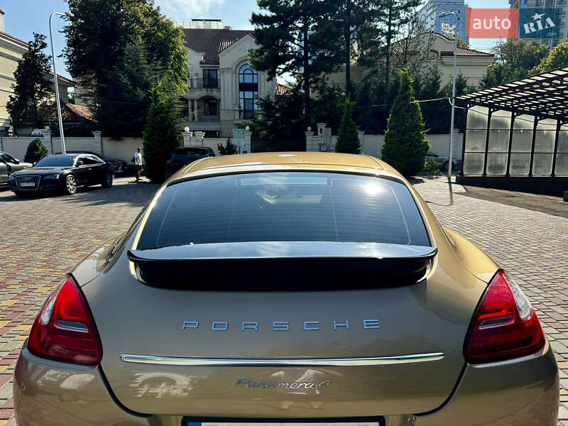 Фастбек Porsche Panamera 2012 в Одесі фото 24 Фастбек Porsche Panamera 2012 в Одесі