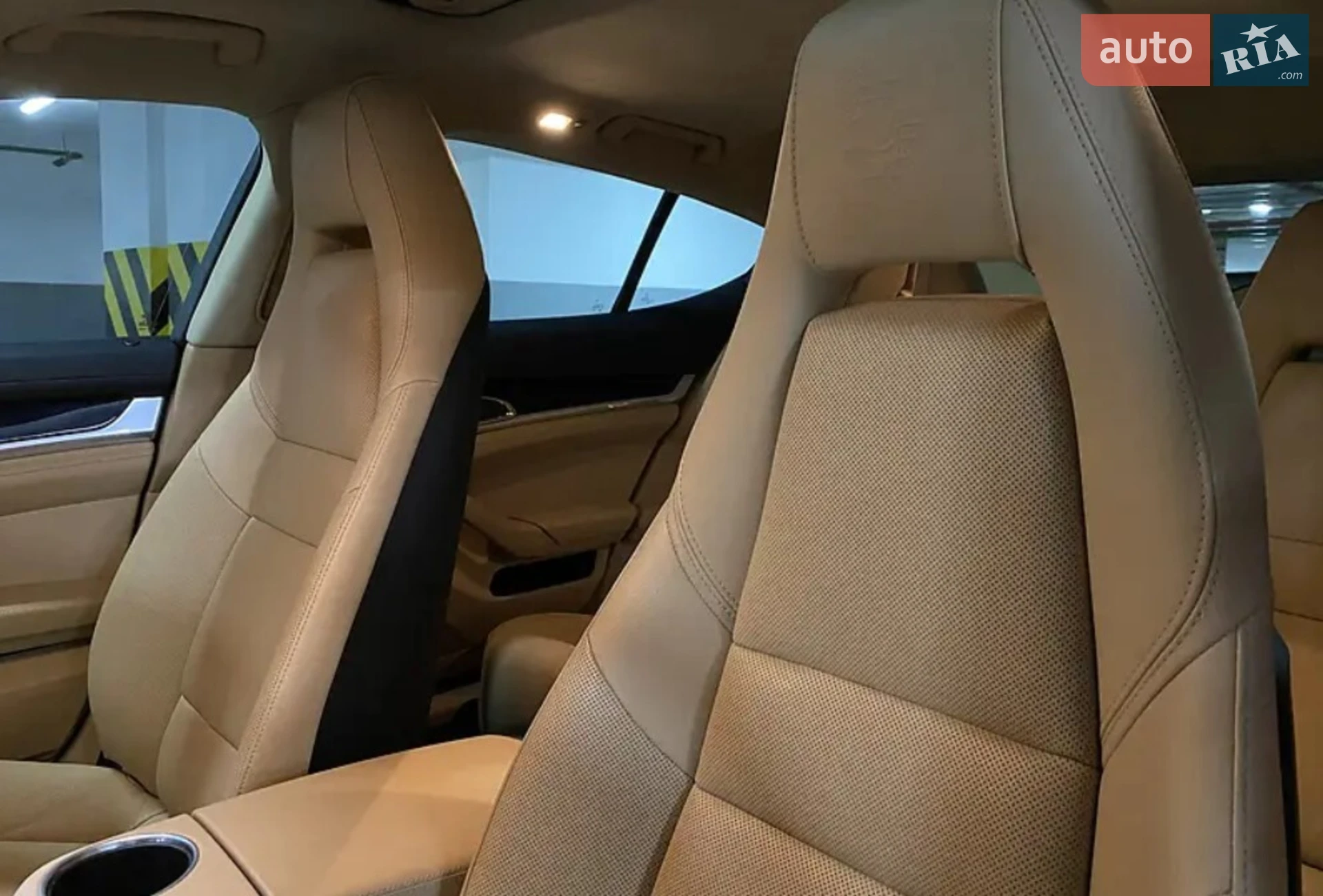 2016 Porsche Panamera - мініатюра 20
