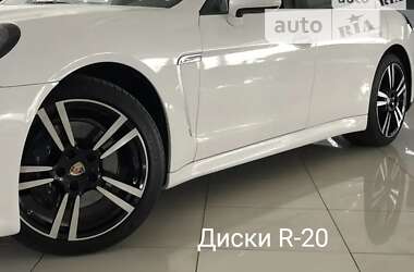 Фастбек Porsche Panamera 2011 в 