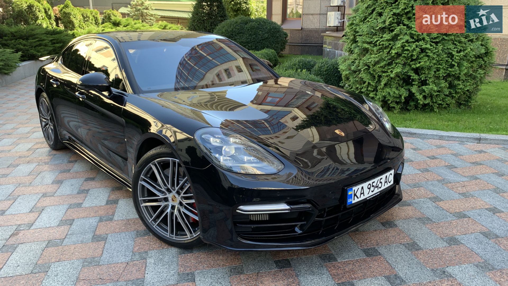 2016 Porsche Panamera - мініатюра 5