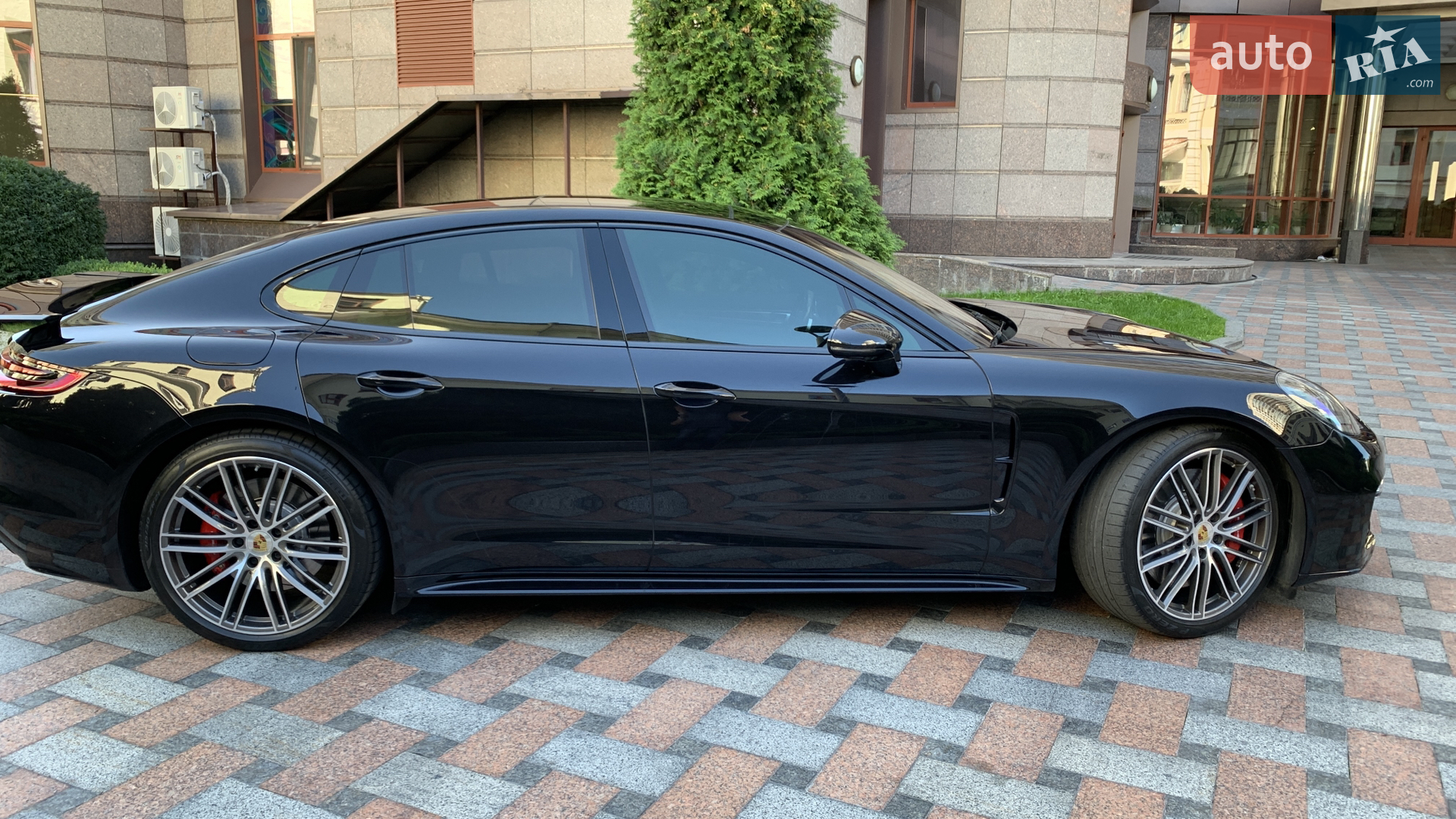 2016 Porsche Panamera - мініатюра 10