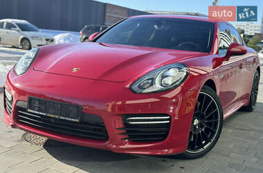 Фастбэк Porsche Panamera 2013 в Хмельницком