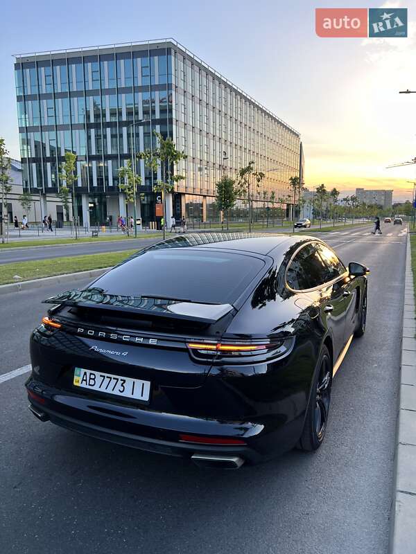 Фастбэк Porsche Panamera 2020 в Виннице