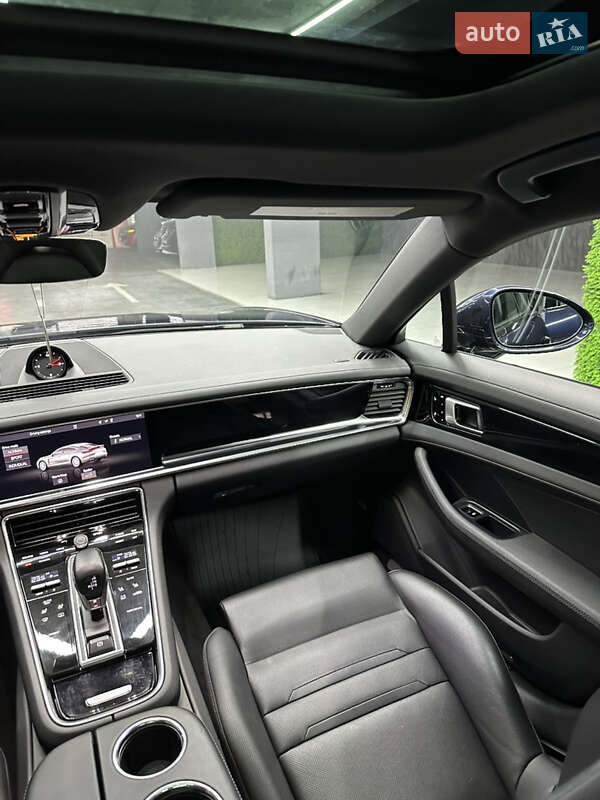 Фастбек Porsche Panamera 2018 в Одесі фото 16 Фастбек Porsche Panamera 2018 в Одесі