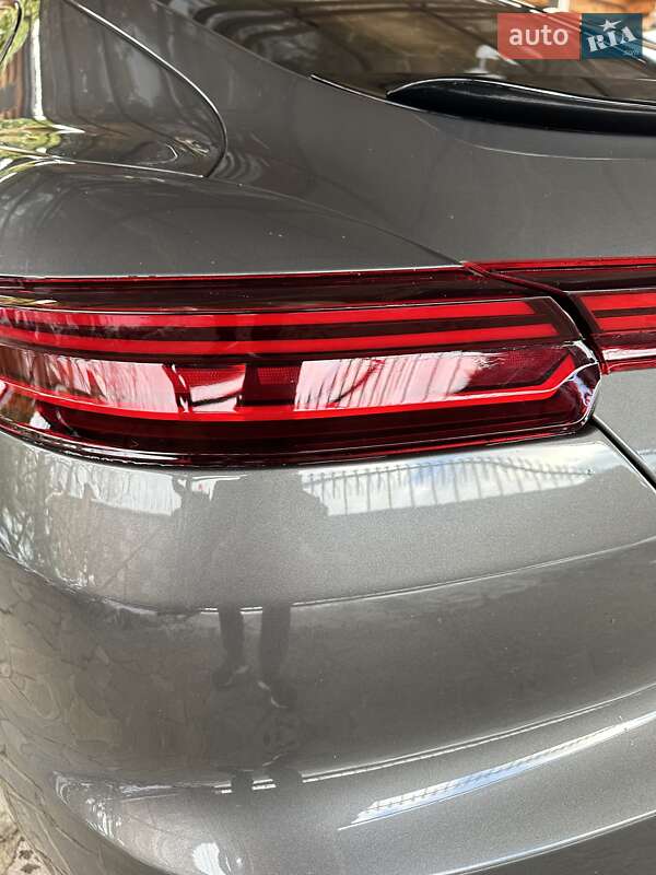 Фастбэк Porsche Panamera 2013 в Ворзеле