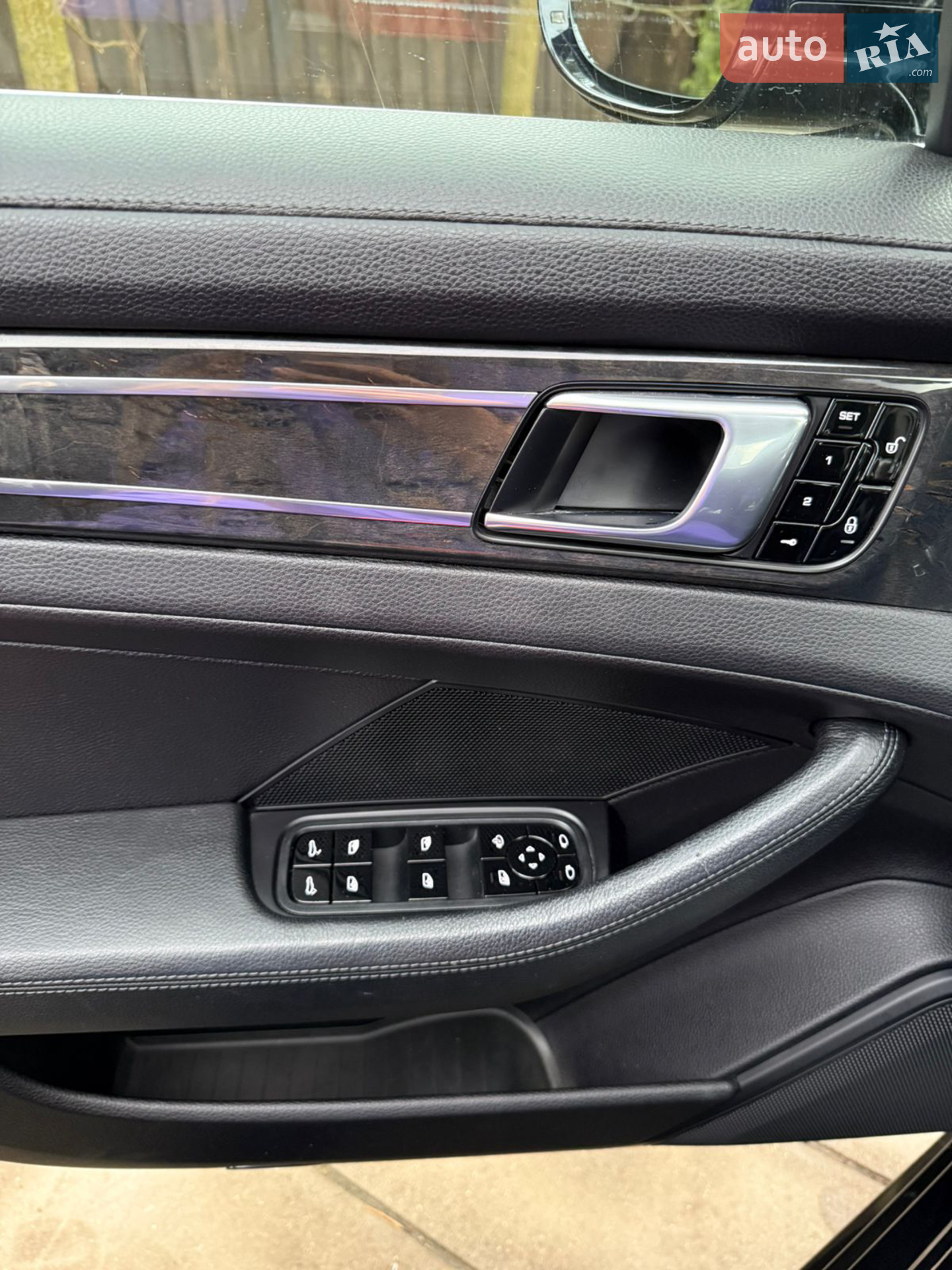 2016 Porsche Panamera - мініатюра 12