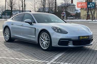 Фастбек Porsche Panamera 2017 в Коломиї