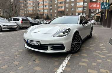 Фастбек Porsche Panamera 2018 в Вінниці