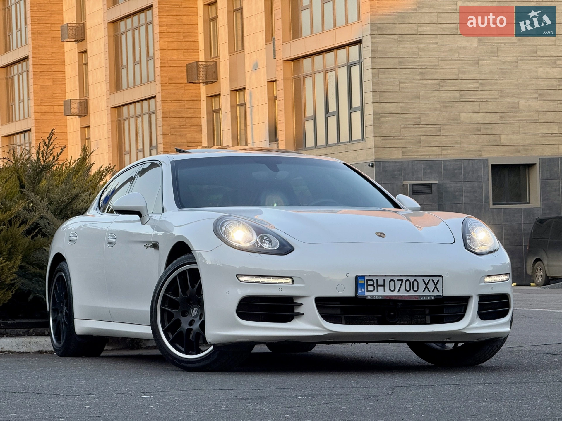 2013 Porsche Panamera - мініатюра 29