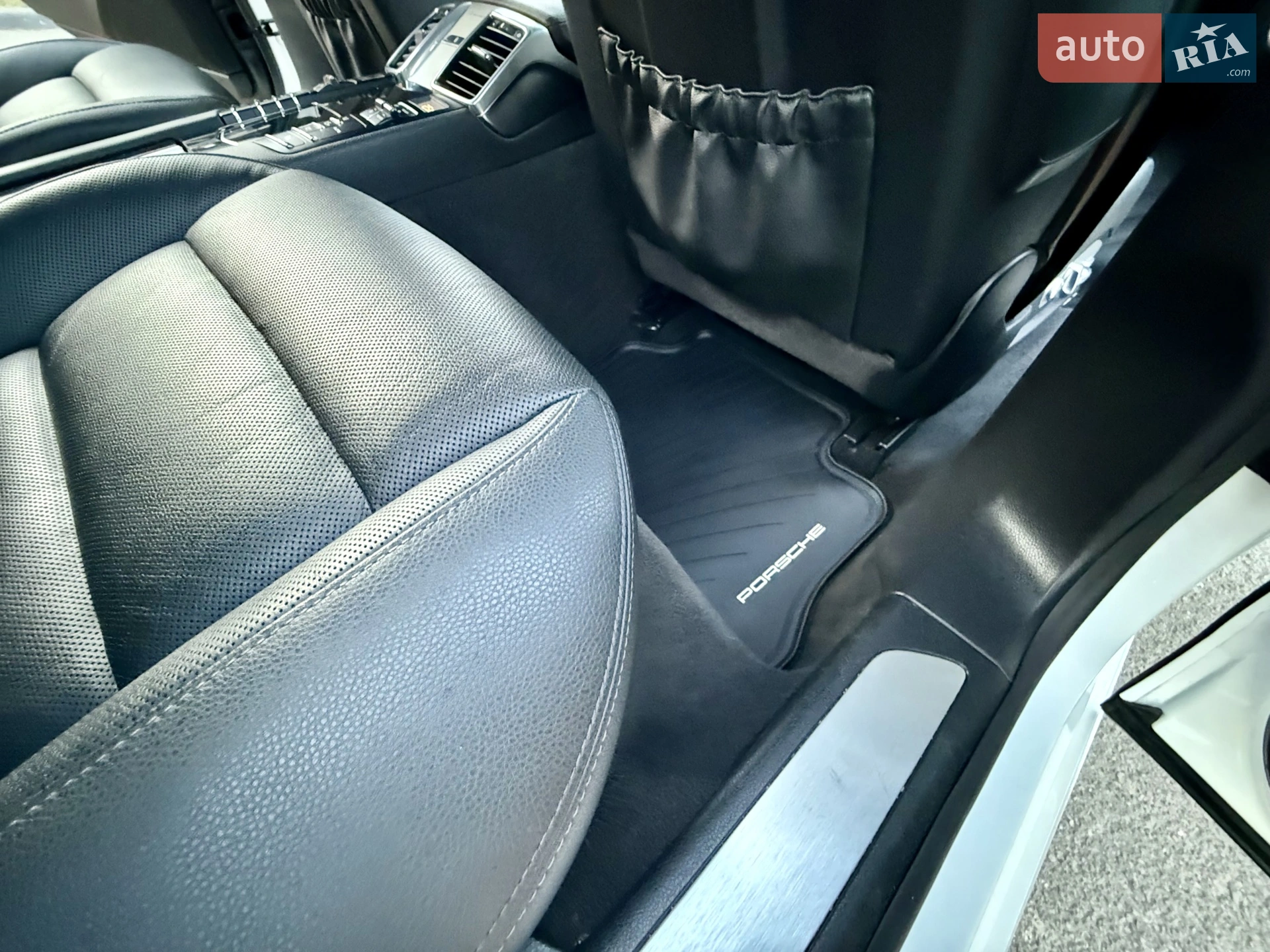 2013 Porsche Panamera - мініатюра 81