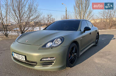 Фастбэк Porsche Panamera 2011 в Кривом Роге