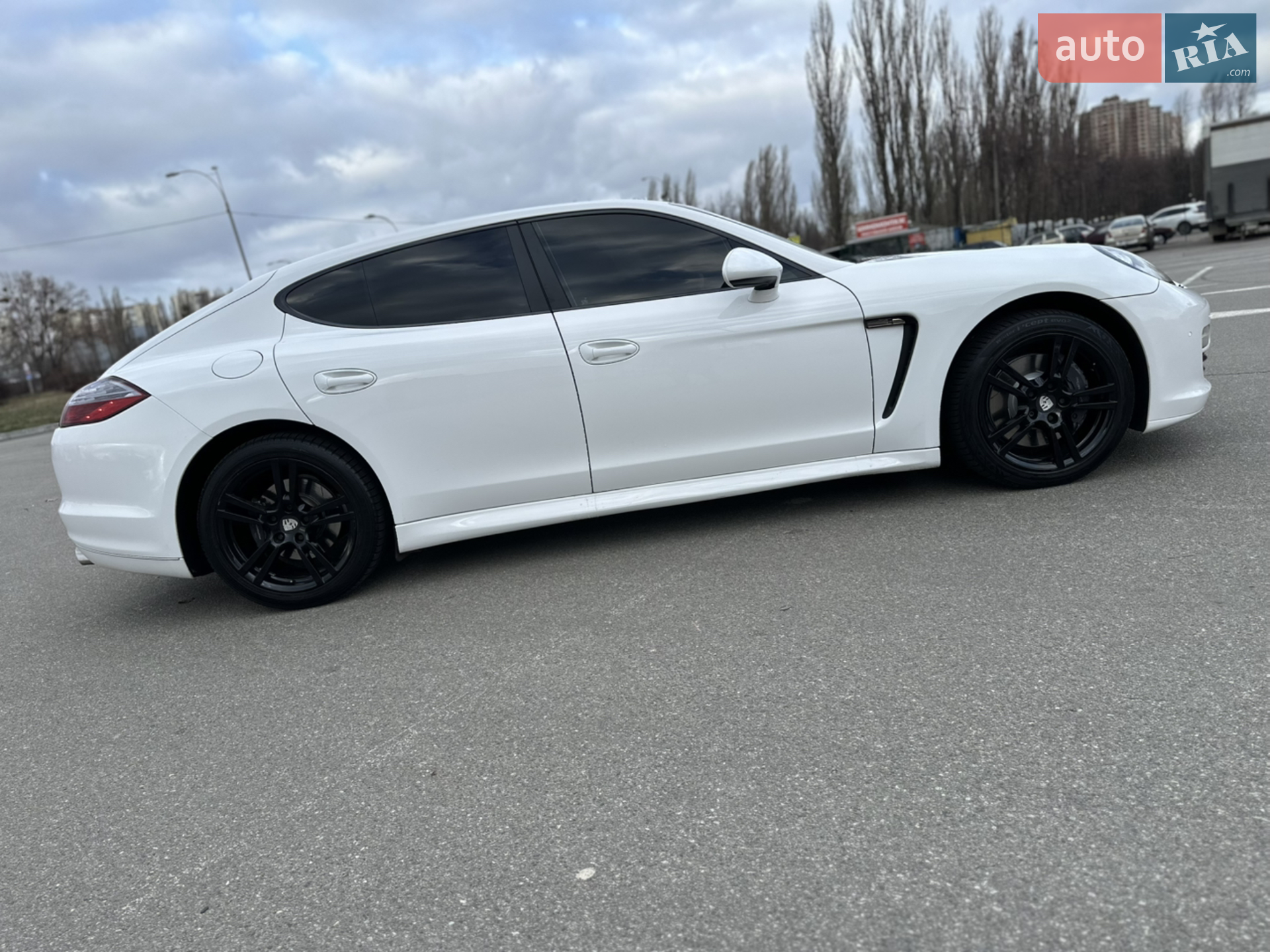 2010 Porsche Panamera - мініатюра 11