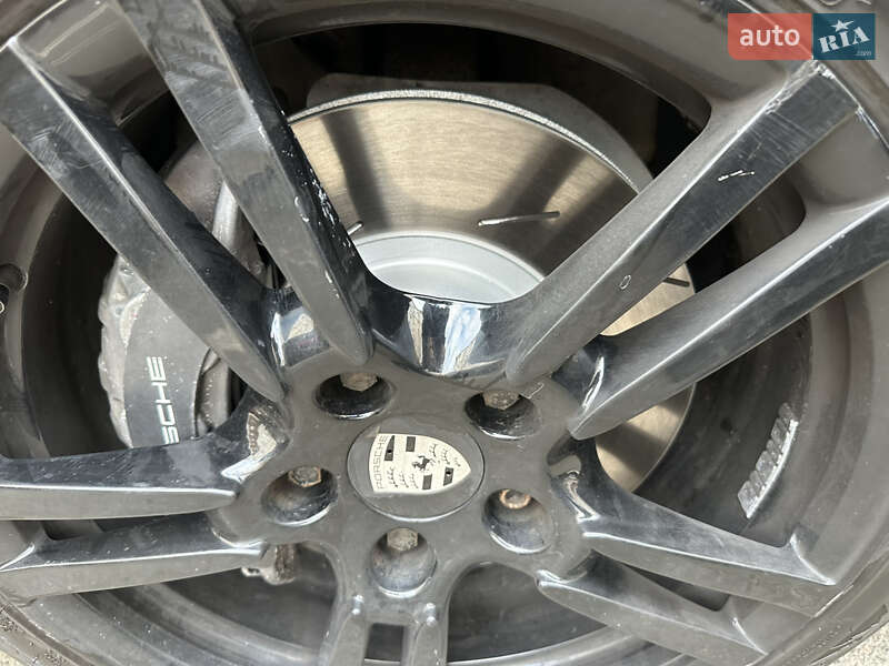 Фастбэк Porsche Panamera 2010 в Киеве