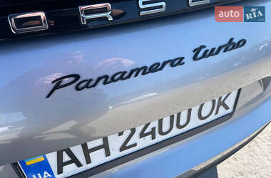 Фастбек Porsche Panamera 2017 в 