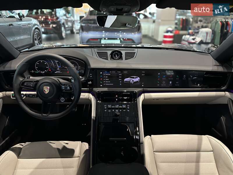 Фастбэк Porsche Panamera 2024 в Одессе