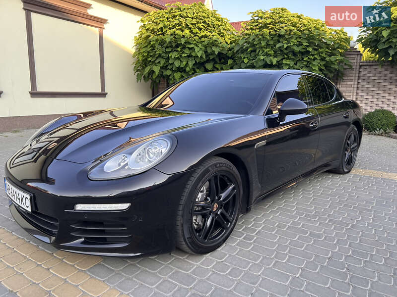 Porsche Panamera 2013