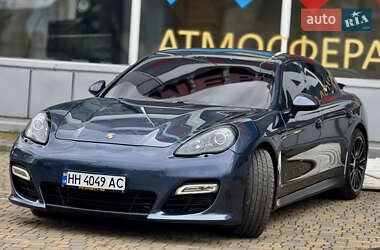 Фастбэк Porsche Panamera 2012 в Одессе