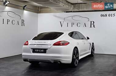 Фастбэк Porsche Panamera 2010 в 