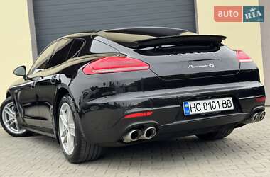 Фастбек Porsche Panamera 2013 в 