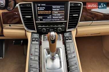 Фастбек Porsche Panamera 2013 в 