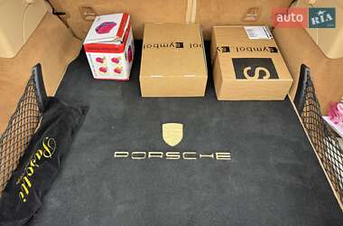 Фастбек Porsche Panamera 2013 в 