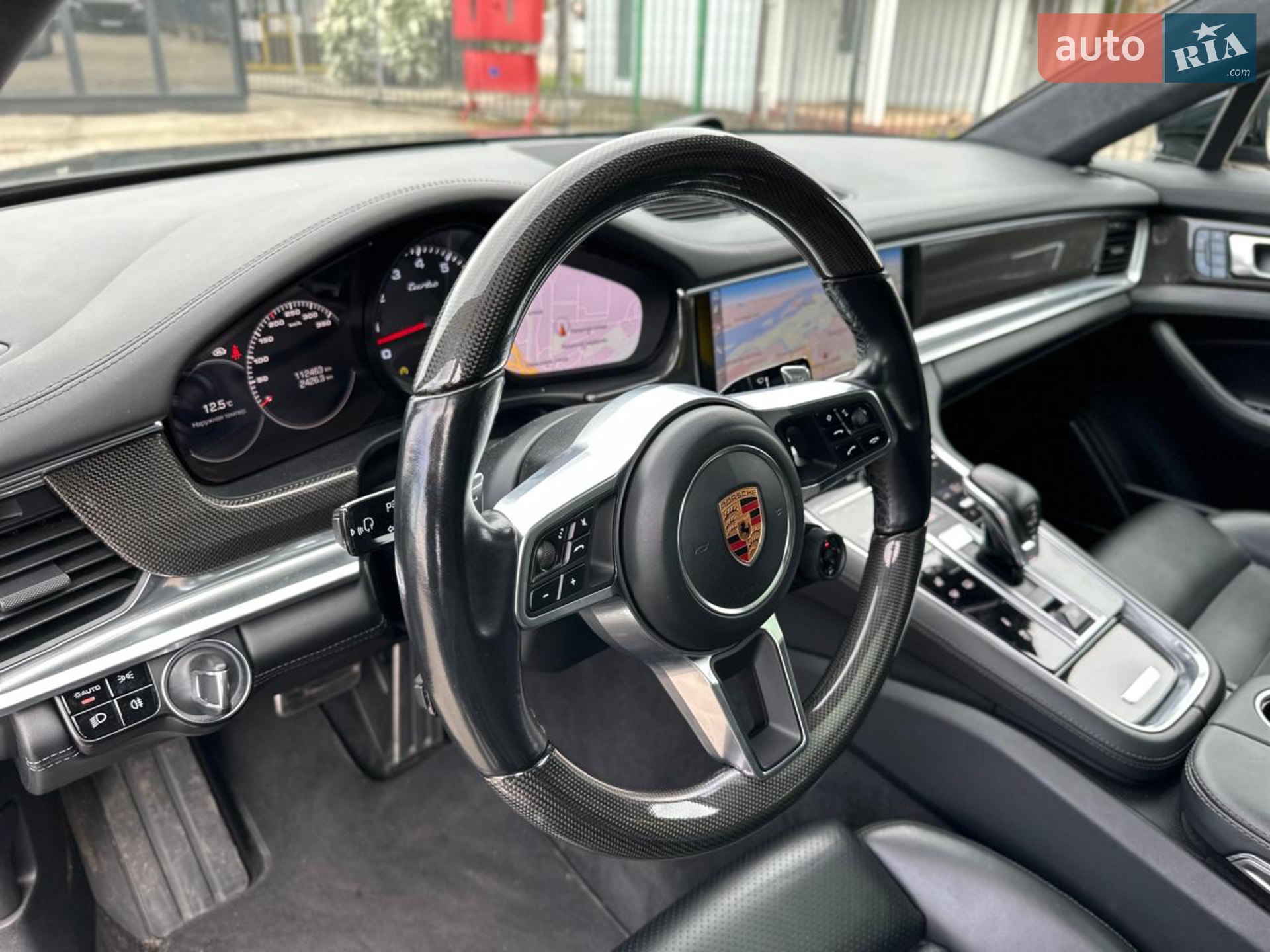 2017 Porsche Panamera - мініатюра 9