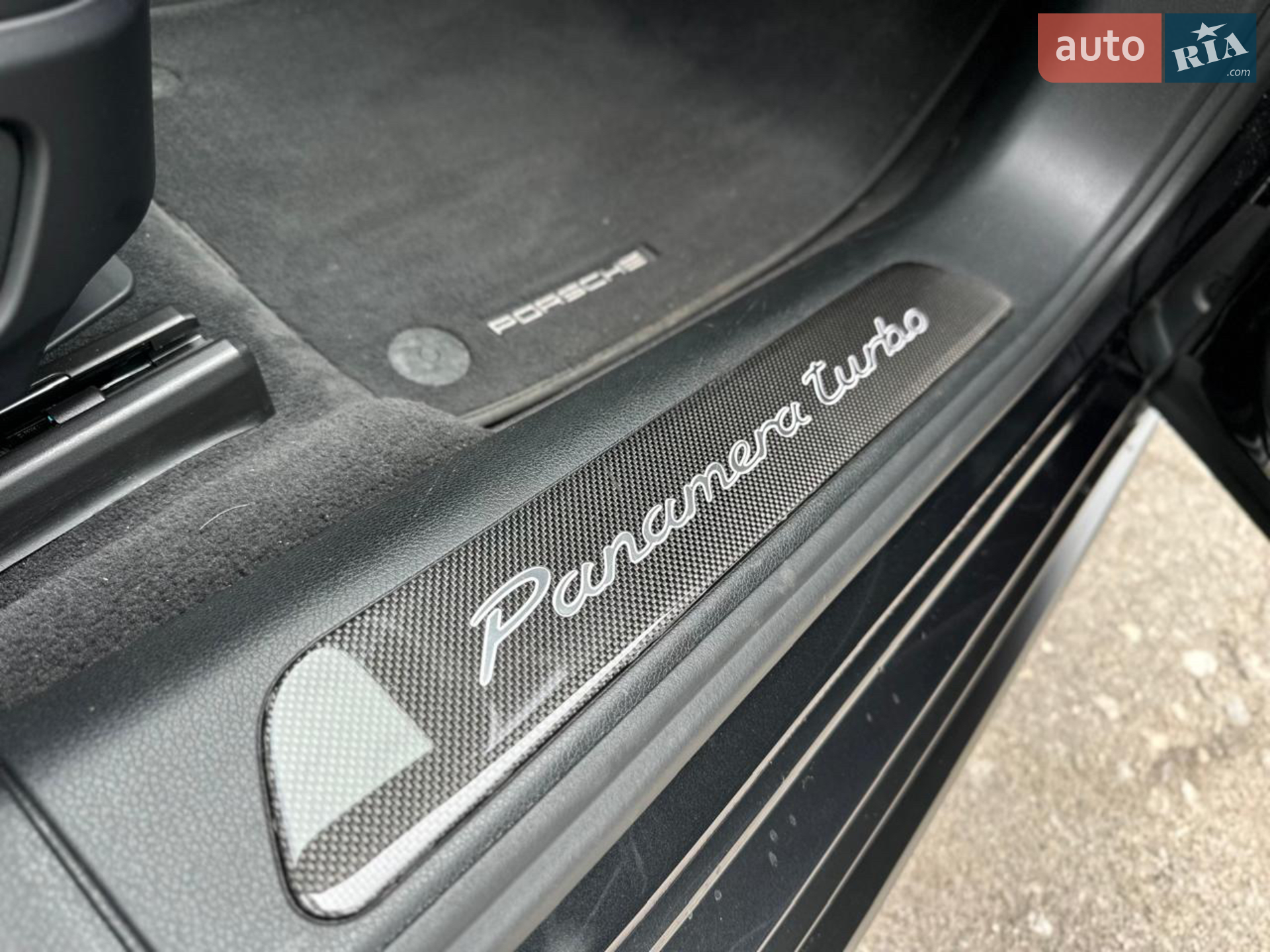 2017 Porsche Panamera - мініатюра 35
