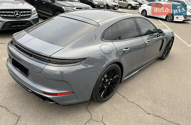 Фастбек Porsche Panamera 2024 в 